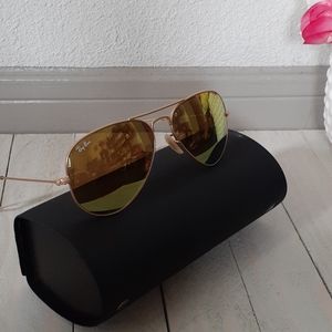 Authentic Rayban aviator sunglasses